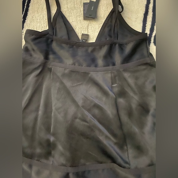 NWT MARC JACOBS black silk tuxedo strappy top. Size US 12. Mint condition - Picture 9 of 9